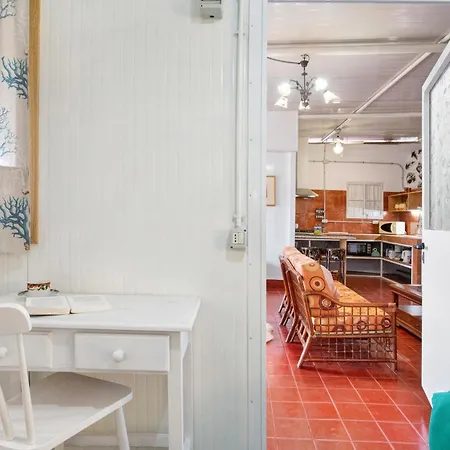 بيت للعطل Piletas Tres